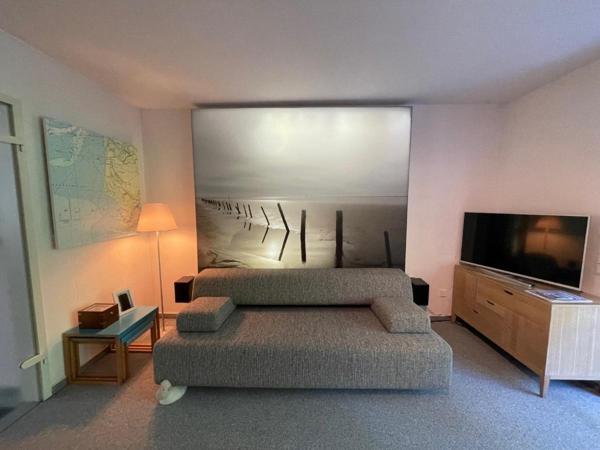 Ferienwohnung "Zum Boehler Leuchtturm" Санкт Петер-Ординг Екстериор снимка